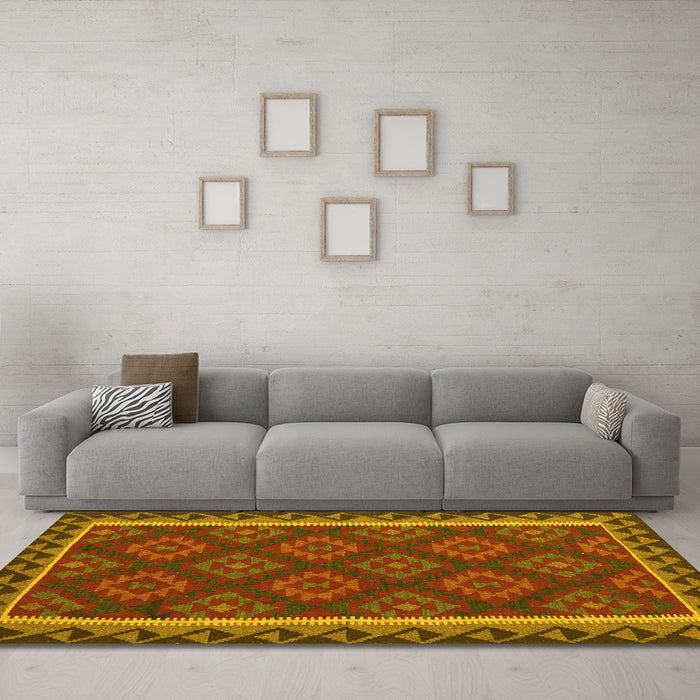 Machine Washable Oriental Yellow Traditional Rug in a Living Room, wshcon2932yw