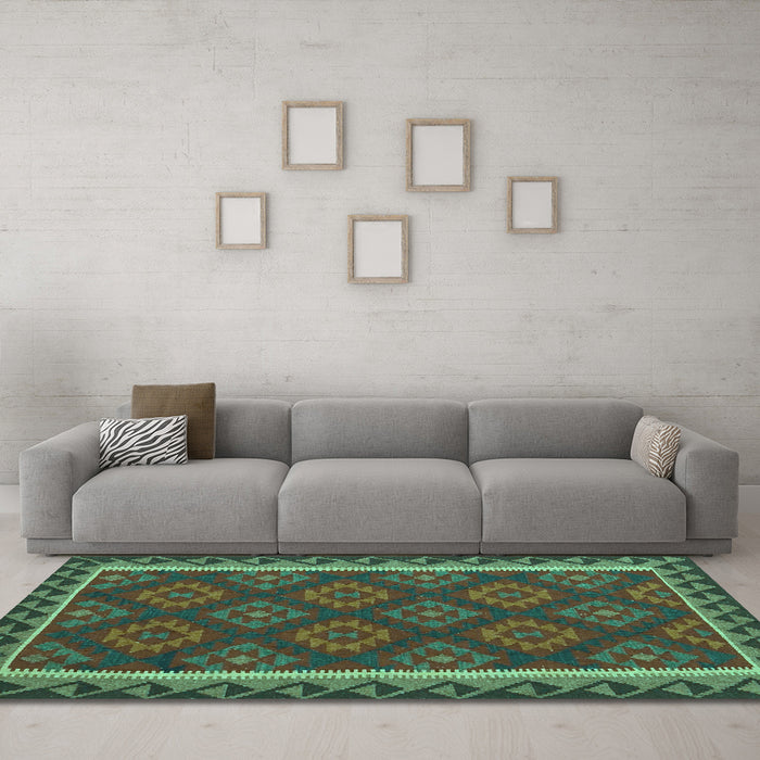 Machine Washable Oriental Turquoise Traditional Area Rugs in a Living Room,, wshcon2932turq