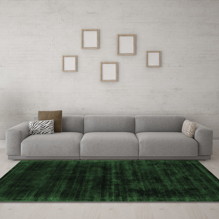 Machine Washable Abstract Emerald Green Contemporary Area Rugs in a Living Room,, wshcon2935emgrn