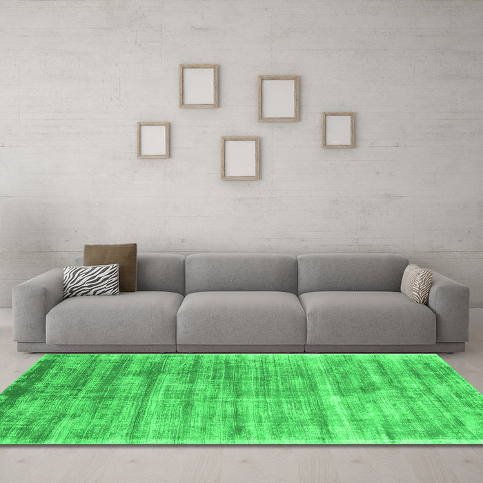 Machine Washable Abstract Green Contemporary Area Rugs in a Living Room,, wshcon2939grn
