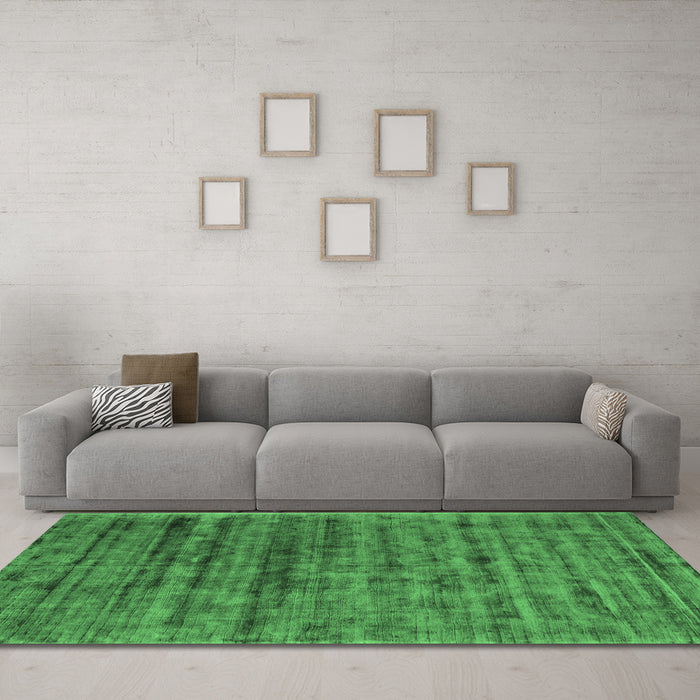 Machine Washable Abstract Emerald Green Contemporary Area Rugs in a Living Room,, wshcon2947emgrn