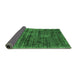 Sideview of Abstract Emerald Green Contemporary Rug, con2949emgrn