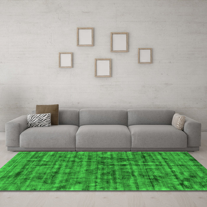 Machine Washable Abstract Green Contemporary Area Rugs in a Living Room,, wshcon2951grn