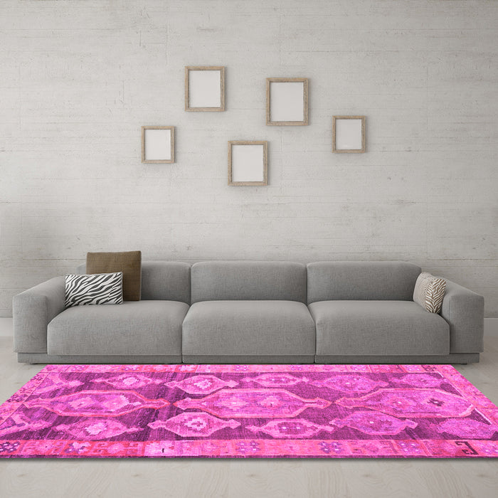 Machine Washable Oriental Pink Traditional Rug in a Living Room, wshcon2955pnk