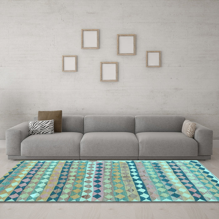 Machine Washable Oriental Light Blue Traditional Rug in a Living Room, wshcon2959lblu