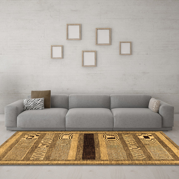 Machine Washable Abstract Brown Contemporary Rug in a Living Room,, wshcon295brn