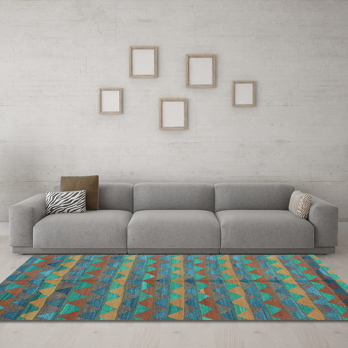Machine Washable Oriental Light Blue Traditional Rug in a Living Room, wshcon2961lblu