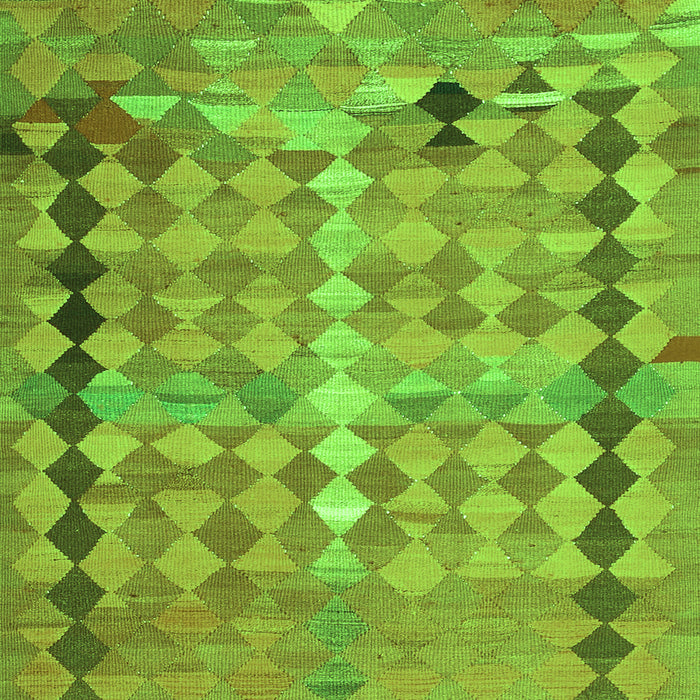 Serging Thickness of Oriental Green Traditional Rug, con2962grn