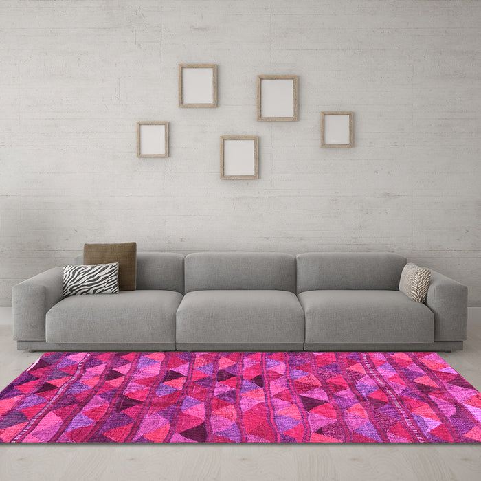 Machine Washable Oriental Pink Traditional Rug in a Living Room, wshcon2966pnk