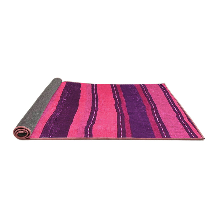 Sideview of Oriental Pink Traditional Rug, con2967pnk