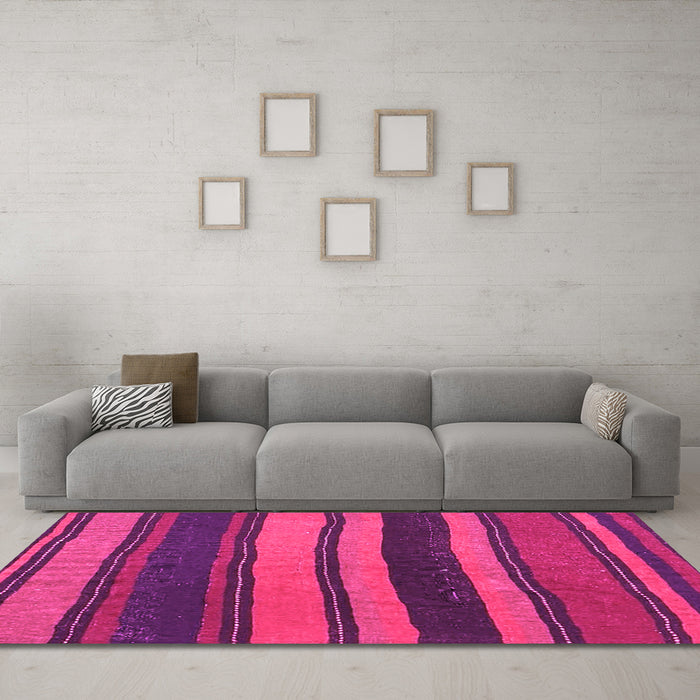 Machine Washable Oriental Pink Traditional Rug in a Living Room, wshcon2967pnk