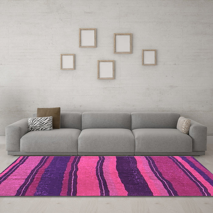 Machine Washable Oriental Purple Traditional Area Rugs in a Living Room, wshcon2967pur