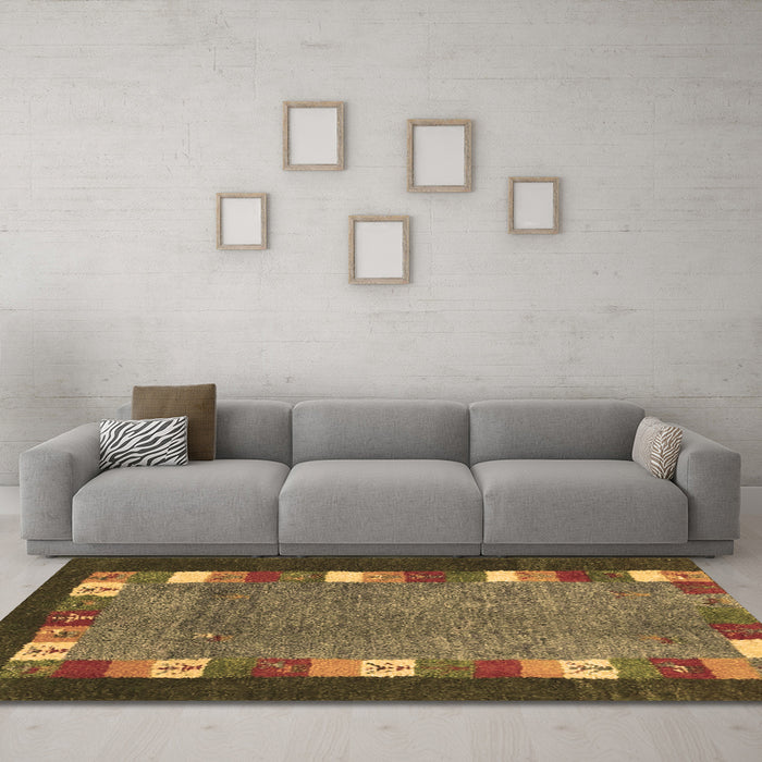 Machine Washable Abstract Brown Contemporary Rug in a Living Room,, wshcon2968brn