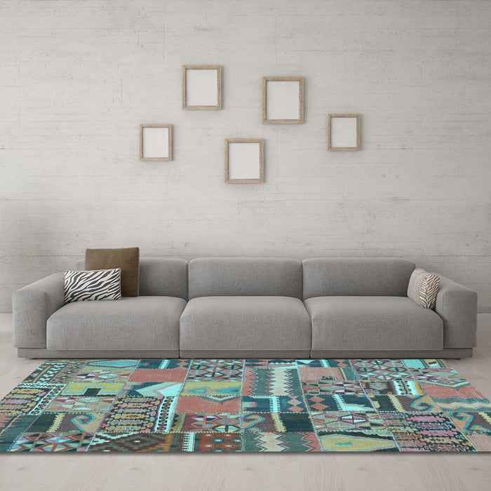 Machine Washable Patchwork Light Blue Transitional Rug in a Living Room, wshcon2969lblu