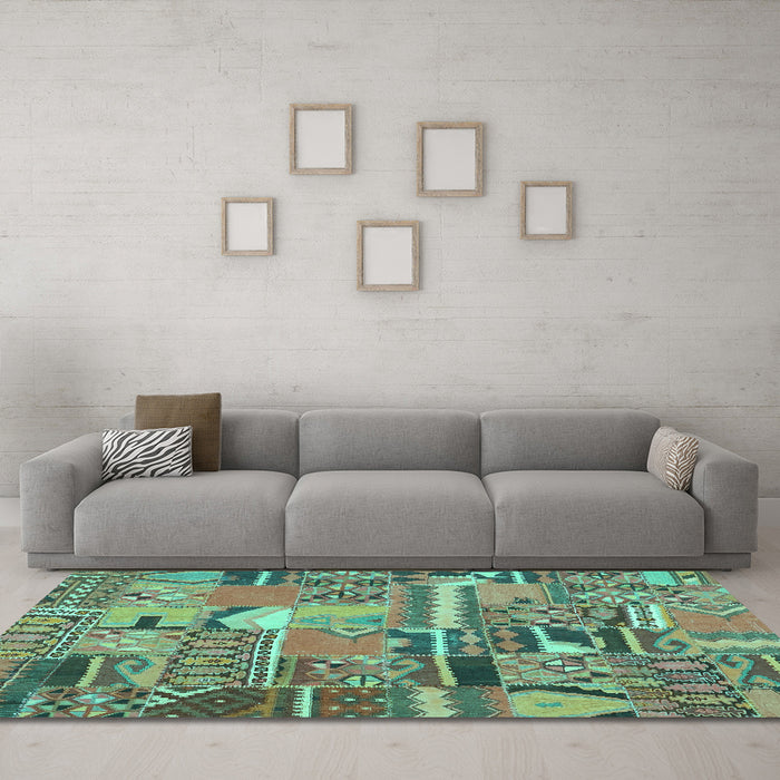 Machine Washable Patchwork Turquoise Transitional Area Rugs in a Living Room,, wshcon2969turq