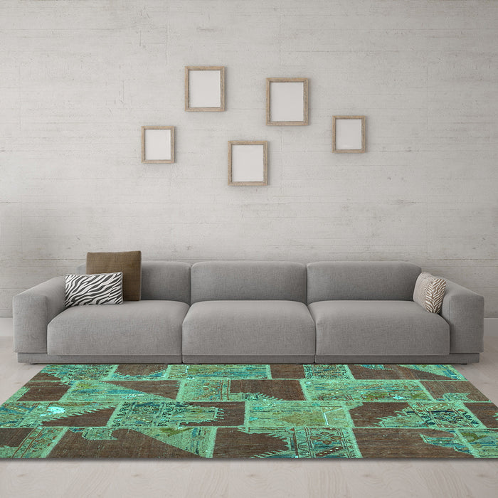 Machine Washable Patchwork Turquoise Transitional Area Rugs in a Living Room,, wshcon2976turq