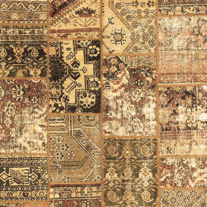 Patchwork Brown Transitional Rug, con2977brn