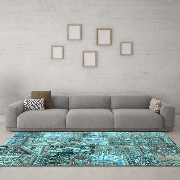 Machine Washable Patchwork Light Blue Transitional Rug in a Living Room, wshcon2977lblu