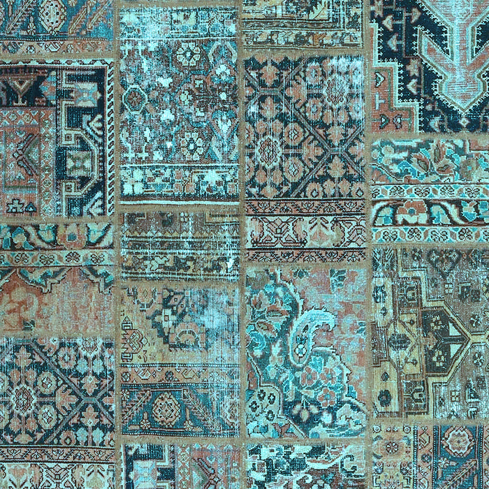 Patchwork Light Blue Transitional Rug, con2979lblu