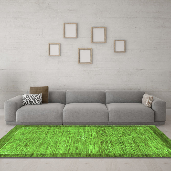 Machine Washable Abstract Green Contemporary Area Rugs in a Living Room,, wshcon297grn