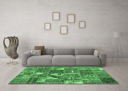 Machine Washable Patchwork Emerald Green Transitional Area Rugs in a Living Room,, wshcon2981emgrn