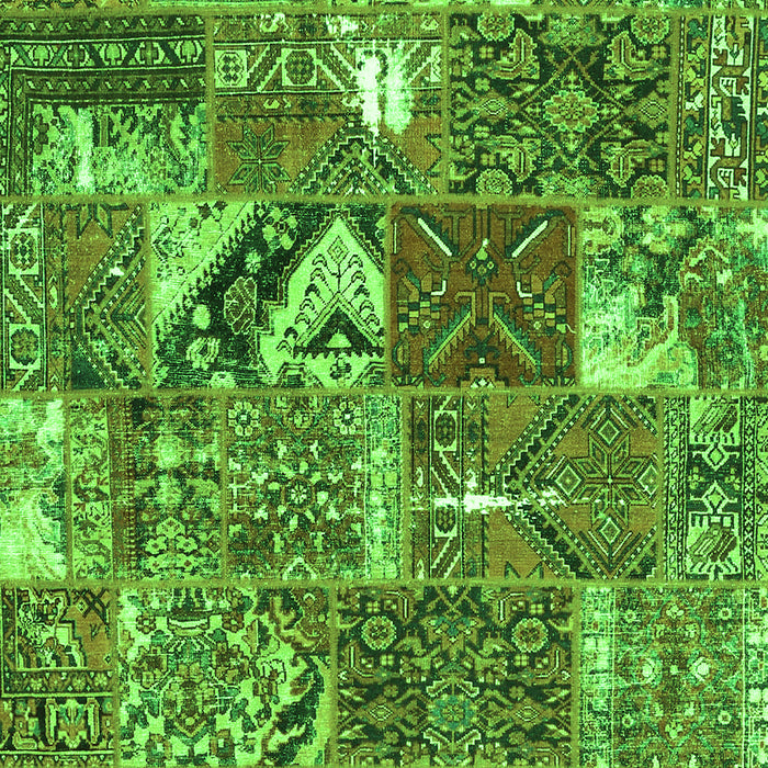 Patchwork Green Transitional Rug, con2981grn