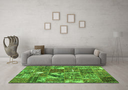 Machine Washable Patchwork Green Transitional Area Rugs in a Living Room,, wshcon2981grn