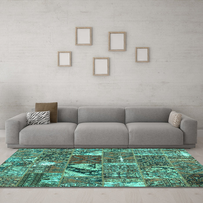 Machine Washable Patchwork Turquoise Transitional Area Rugs in a Living Room,, wshcon2981turq