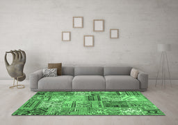 Machine Washable Patchwork Emerald Green Transitional Area Rugs in a Living Room,, wshcon2982emgrn