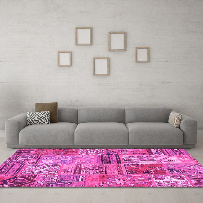 Machine Washable Patchwork Pink Transitional Rug in a Living Room, wshcon2982pnk