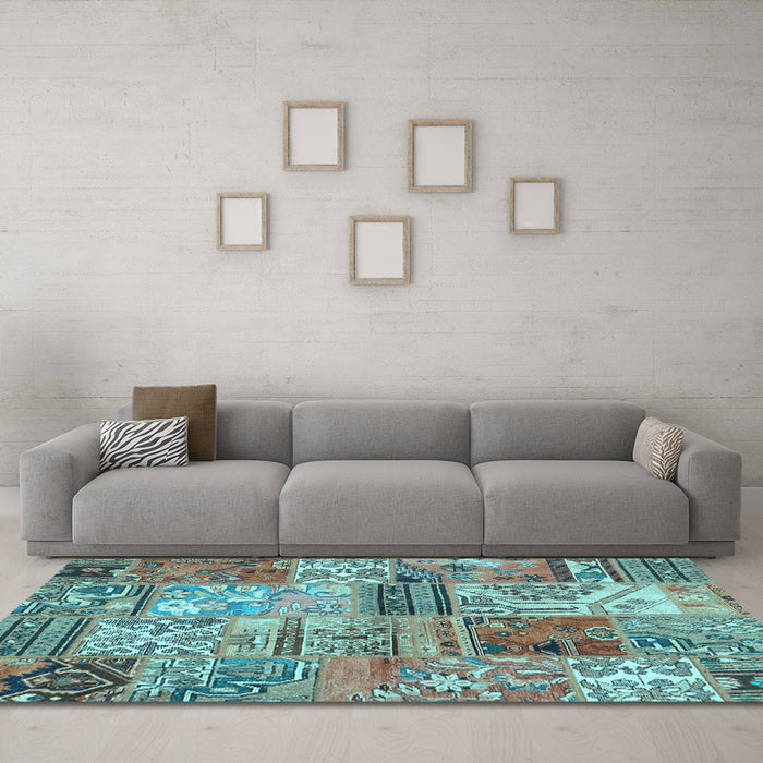 Machine Washable Patchwork Light Blue Transitional Rug in a Living Room, wshcon2982lblu