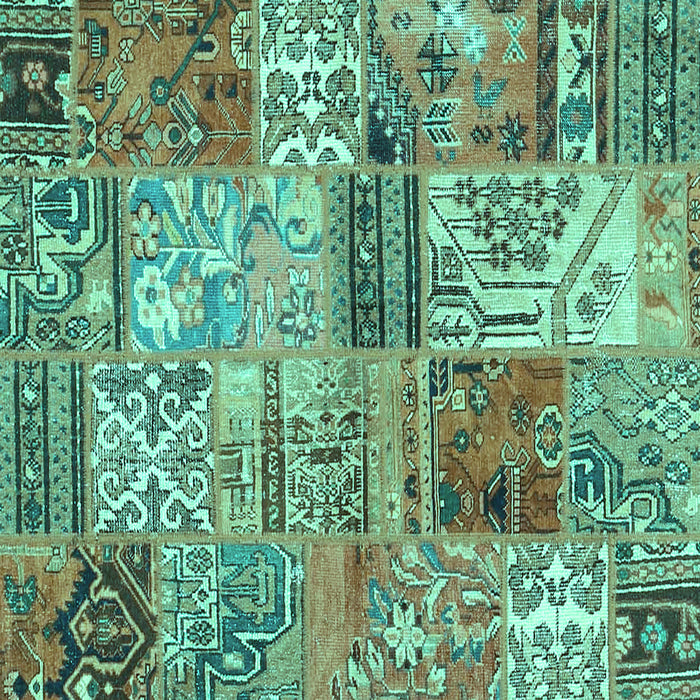 Square Patchwork Turquoise Transitional Rug, con2982turq