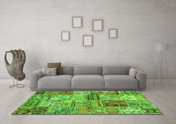 Machine Washable Patchwork Green Transitional Area Rugs in a Living Room,, wshcon2982grn