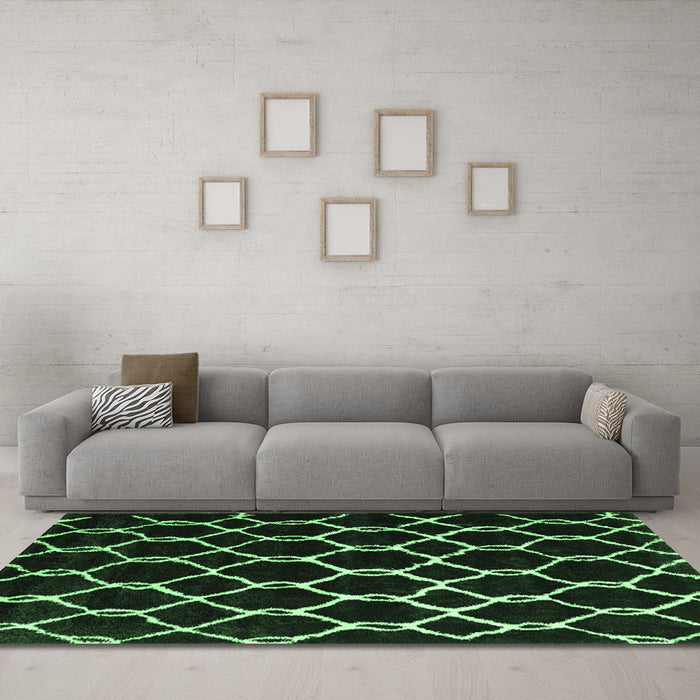 Machine Washable Trellis Emerald Green Modern Area Rugs in a Living Room,, wshcon2995emgrn