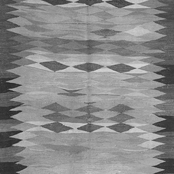 Serging Thickness of Machine Washable Oriental Gray Traditional Rug, wshcon2998gry