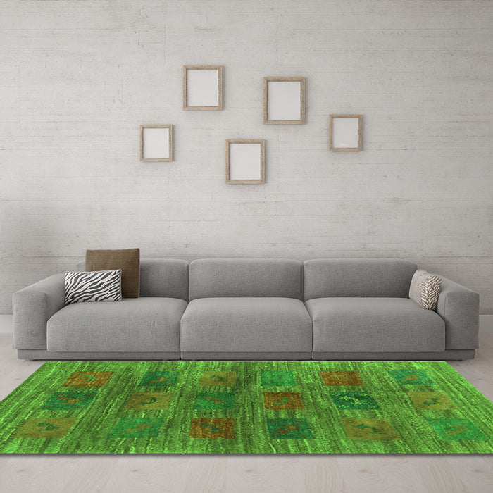Machine Washable Abstract Green Contemporary Area Rugs in a Living Room,, wshcon3008grn