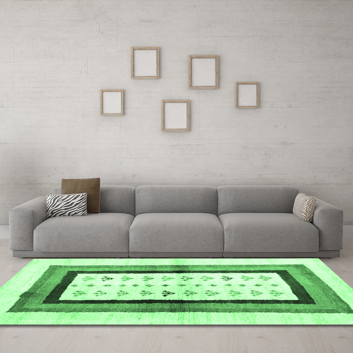 Machine Washable CON3011X Emerald Green CON3011X Area Rugs in a Living Room,, wshcon3011emgrn