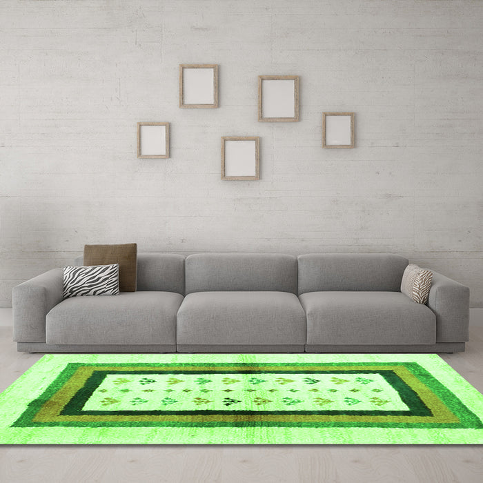 Machine Washable CON3011X Green CON3011X Area Rugs in a Living Room,, wshcon3011grn