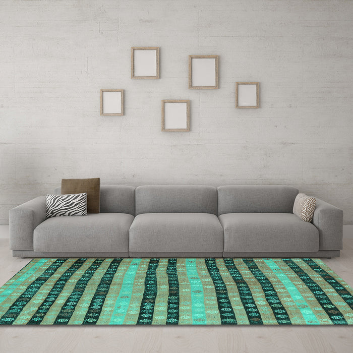 Machine Washable Oriental Turquoise Traditional Area Rugs in a Living Room,, wshcon3018turq