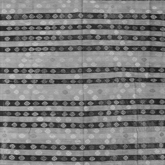 Serging Thickness of Oriental Gray Traditional Rug, con3018gry