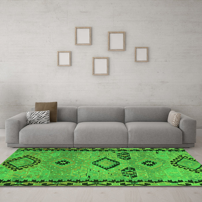 Machine Washable CON3024X Green CON3024X Area Rugs in a Living Room,, wshcon3024grn
