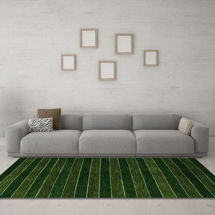 Machine Washable Abstract Green Contemporary Area Rugs in a Living Room,, wshcon302grn