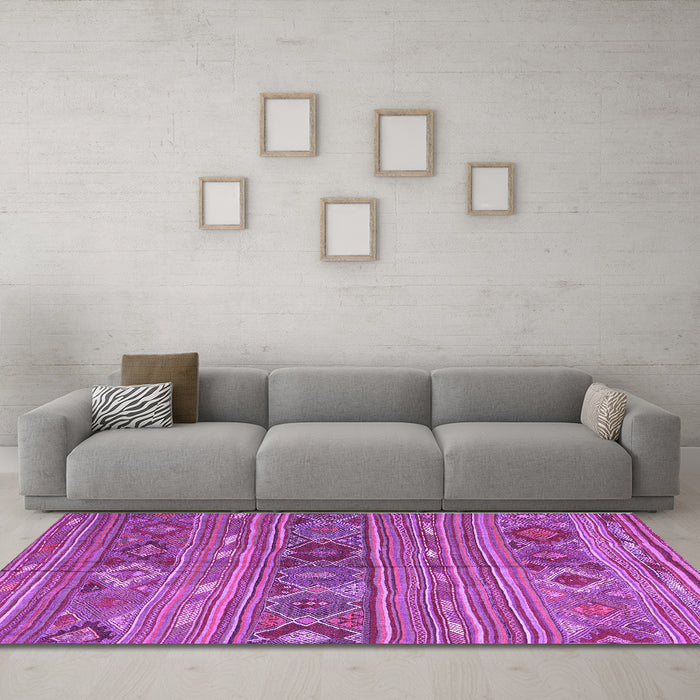 Machine Washable Oriental Purple Traditional Area Rugs in a Living Room, wshcon3031pur