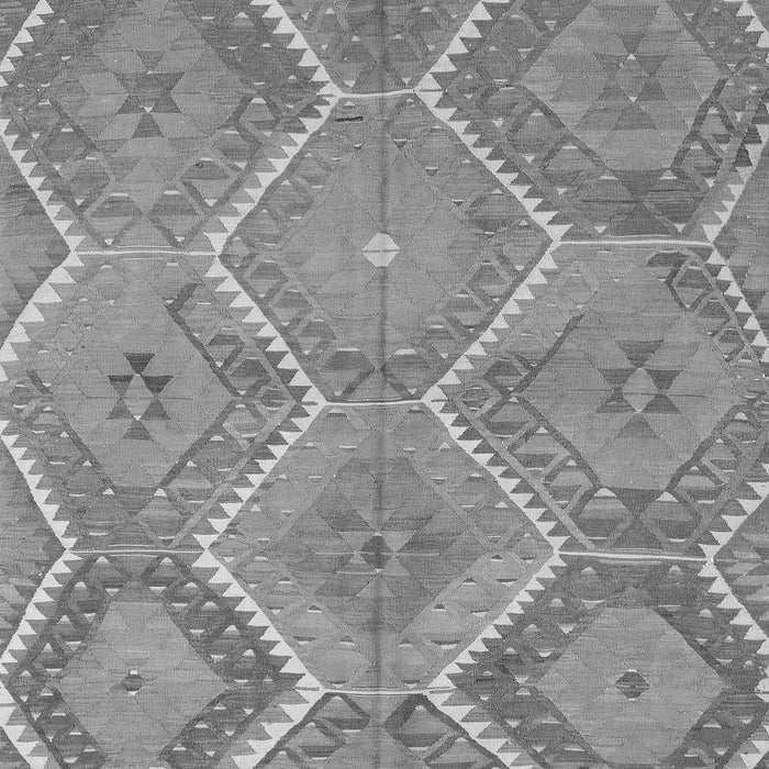 Serging Thickness of Machine Washable Southwestern Gray Country Rug, wshcon3040gry