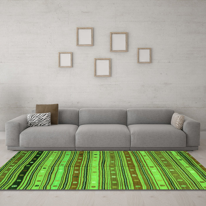 Machine Washable Southwestern Green Country Area Rugs in a Living Room,, wshcon3041grn