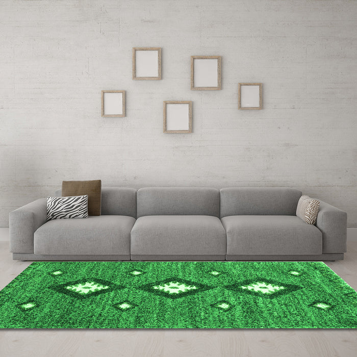 Machine Washable Abstract Green Contemporary Area Rugs in a Living Room,, wshcon3044grn
