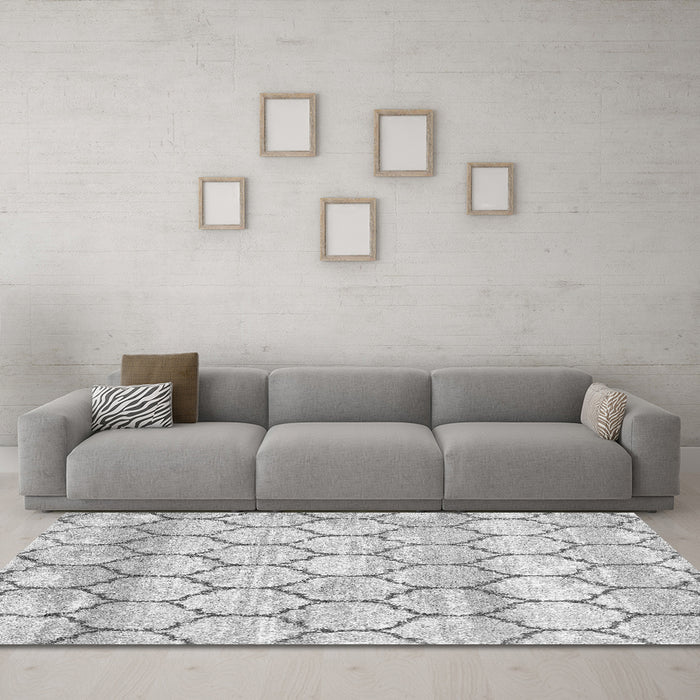 Trellis Gray Modern Rug in a Living Room,, wshcon3059gry