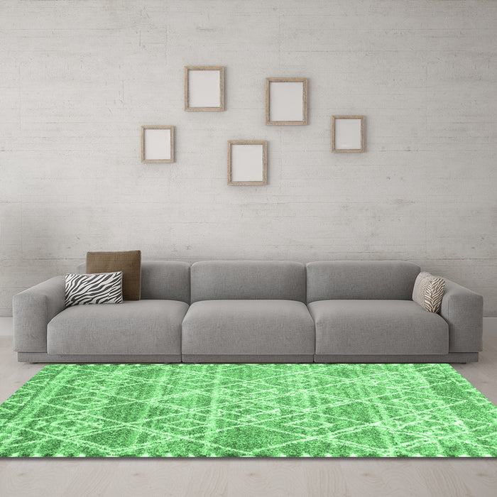 Machine Washable Abstract Emerald Green Contemporary Area Rugs in a Living Room,, wshcon3068emgrn