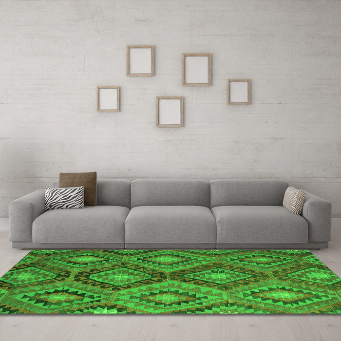 Machine Washable Southwestern Green Country Area Rugs in a Living Room,, wshcon3072grn