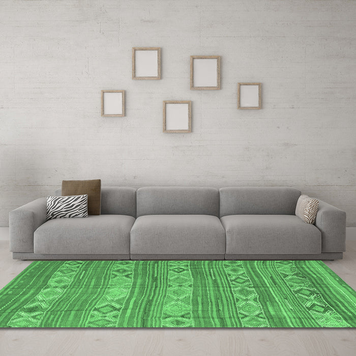 Machine Washable CON3075X Emerald Green CON3075X Area Rugs in a Living Room,, wshcon3075emgrn